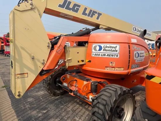 2017 JLG 600AJ Articulating Boom Lift