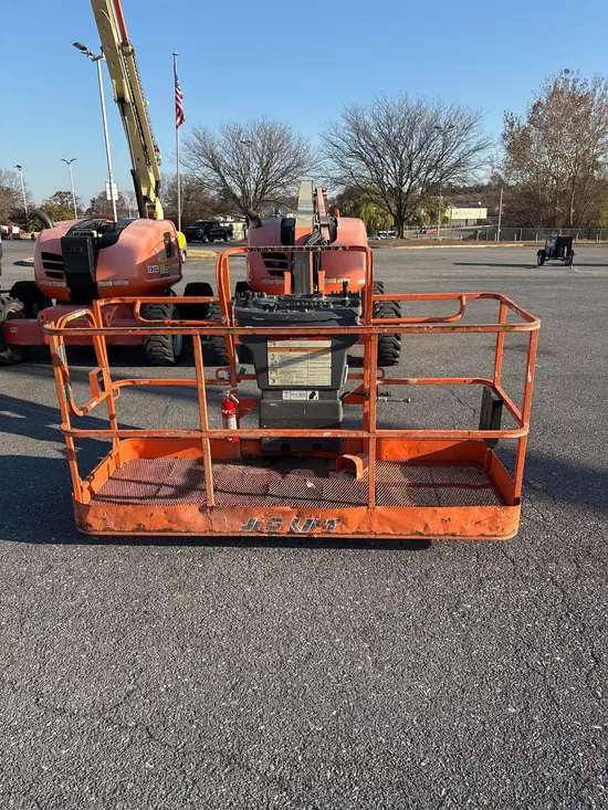 2016 JLG 600AJ Articulating Boom Lift
