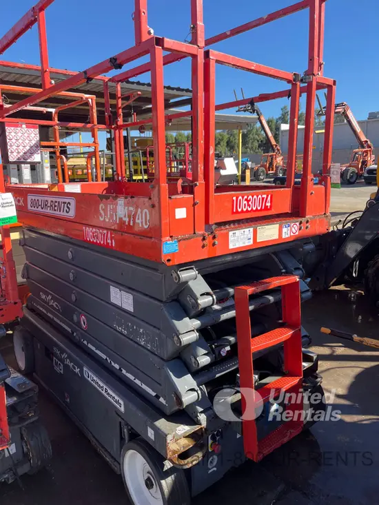 2017 Skyjack SJIII4740 Scissor Lift