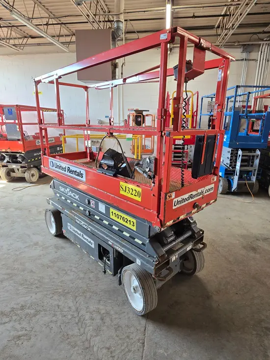 2020 Skyjack SJ3220 Scissor Lift