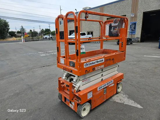 2019 Snorkel S3219E Scissor Lift