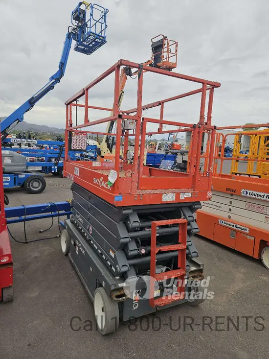 2017 Skyjack SJIII4740 Scissor Lift