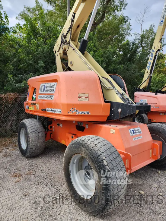 2017 JLG 600S Boom Lift