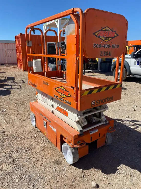 2018 Snorkel S3219E Scissor Lift