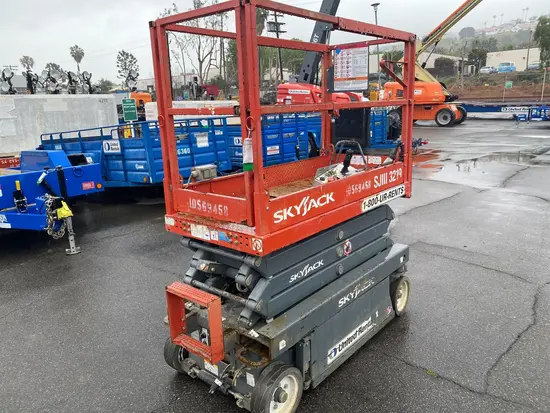 2017 Skyjack SJIII3219 Scissor Lift