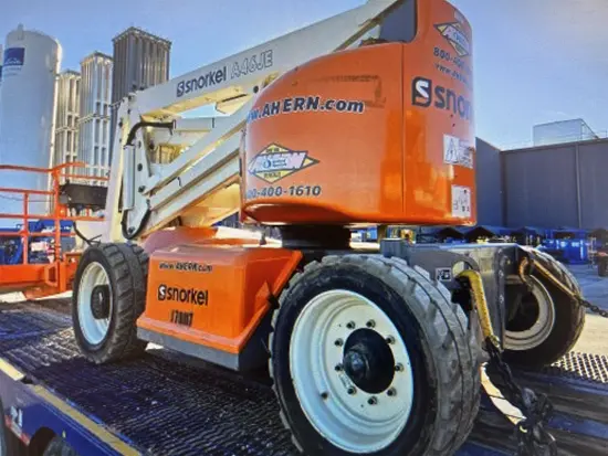 2016 Snorkel A46JE Articulating Boom Lift