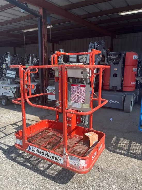2018 Skyjack SJ30ARJE Articulating Boom Lift