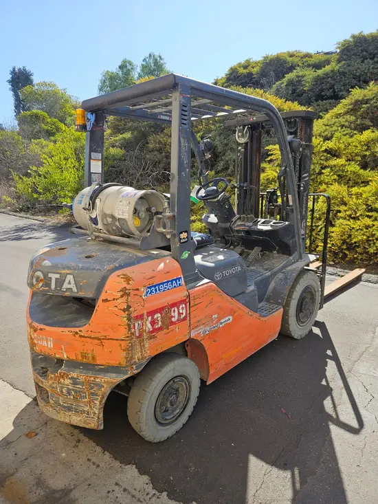 2019 Toyota 8FGU25 Warehouse Forklift