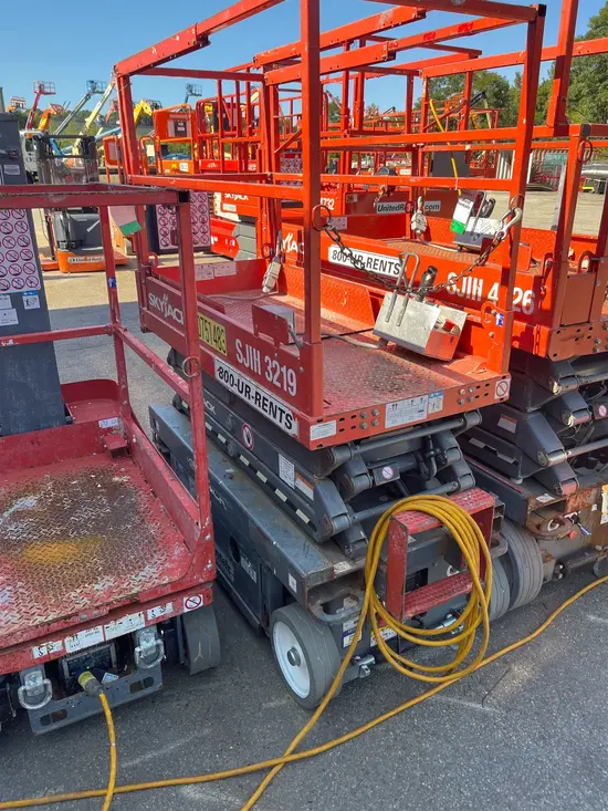 2018 Skyjack SJIII3219 Scissor Lift