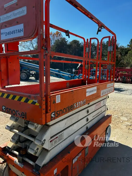 2019 Snorkel S3226E Scissor Lift
