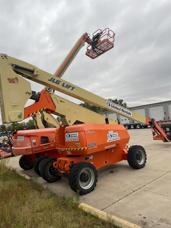 2017 JLG 800AJ Articulating Boom Lift