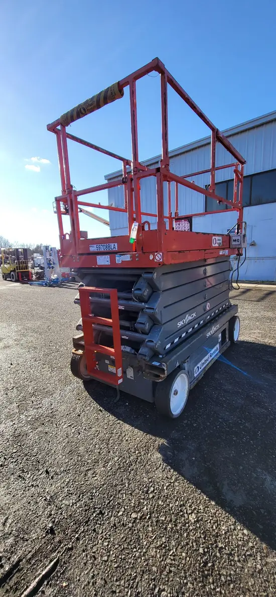 2018 Skyjack SJIII4740 Scissor Lift