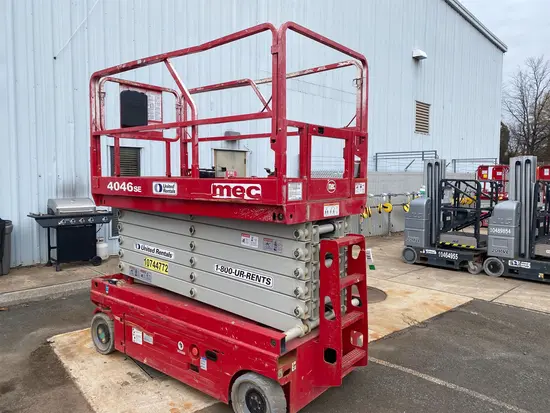 2018 MEC 4046SE Scissor Lift