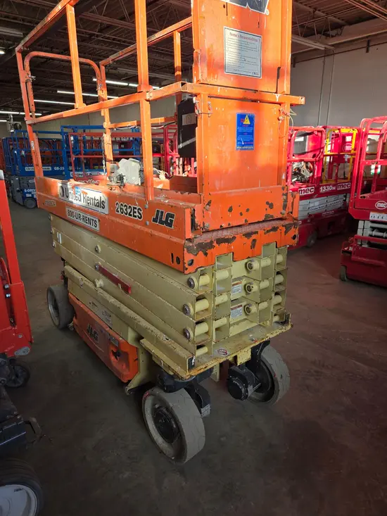 2017 JLG 2632ES Scissor Lift