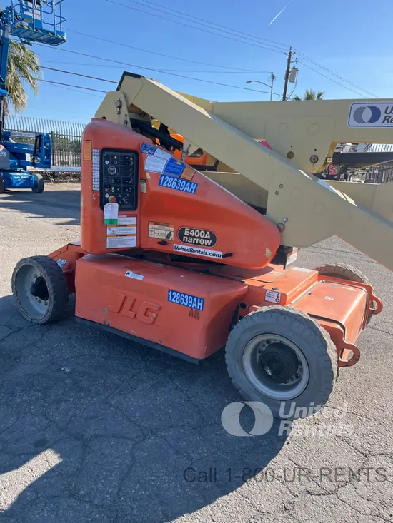 2013 JLG E400AN Articulating Boom Lift