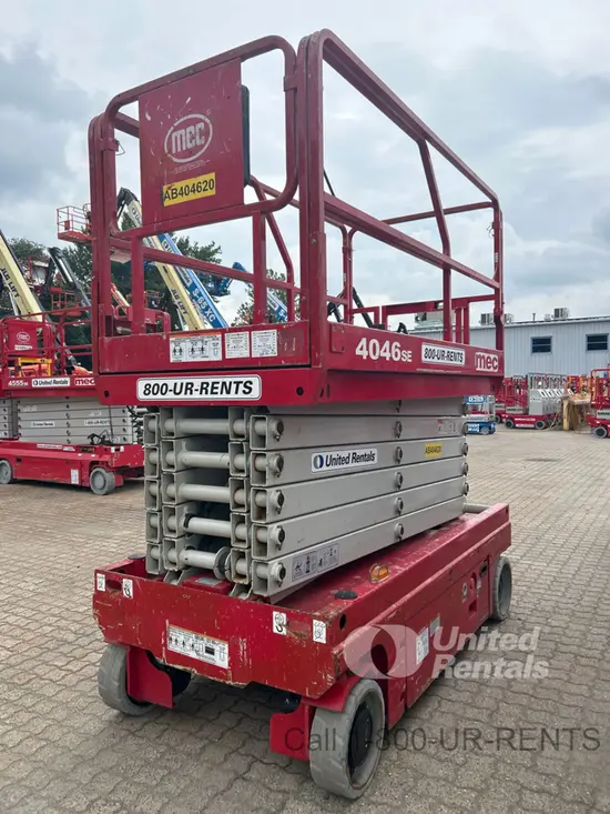 2018 MEC 4046SE Scissor Lift