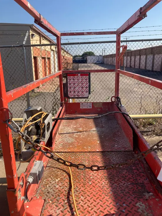 2016 Skyjack SJIII3219 Scissor Lift