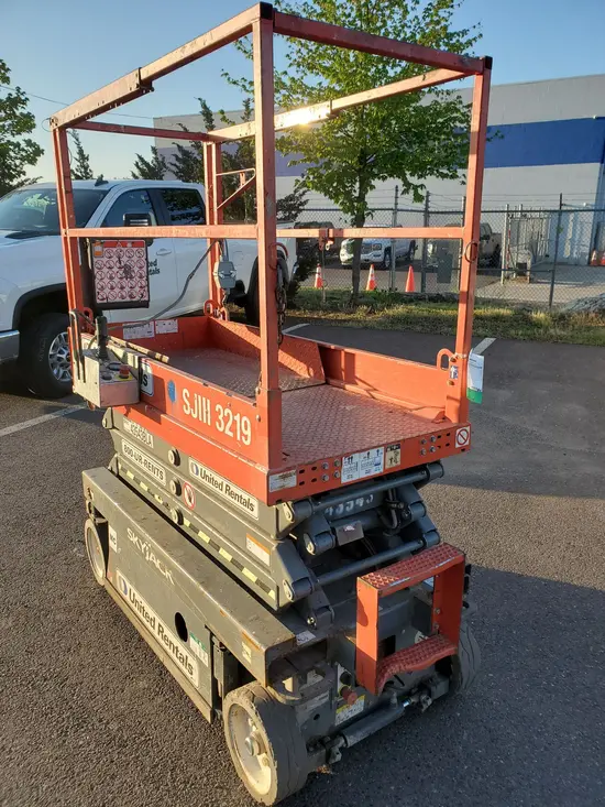 2017 Skyjack SJIII3219 Scissor Lift
