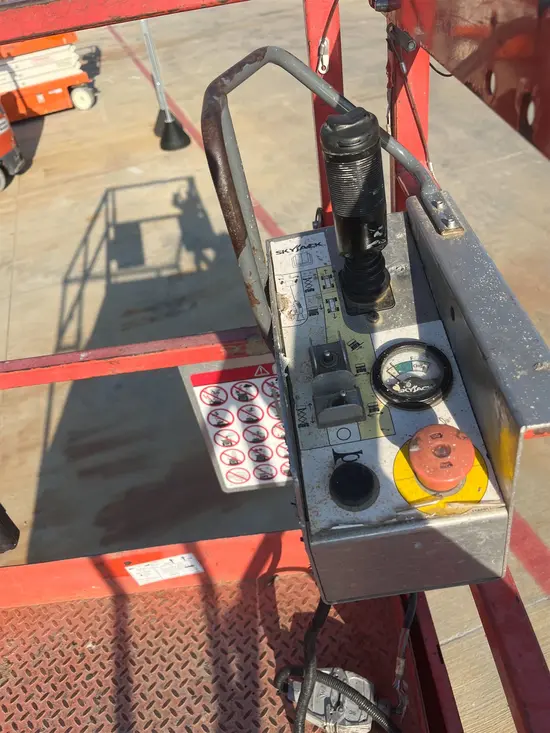 2017 Skyjack SJIII4740 Scissor Lift