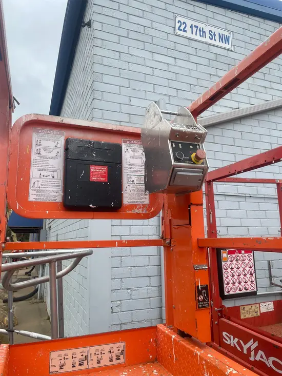 2019 Snorkel S3226E Scissor Lift