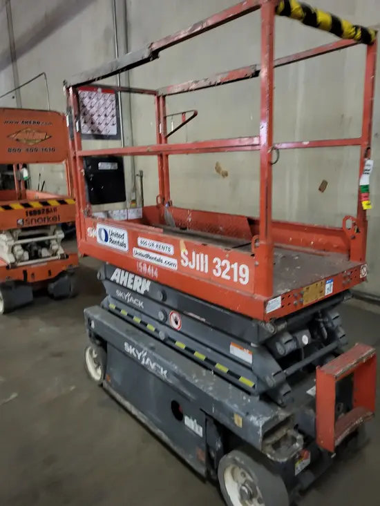 2015 Skyjack SJIII3219 Scissor Lift