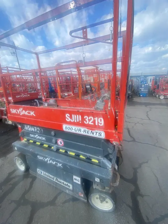 2016 Skyjack SJIII3219 Scissor Lift