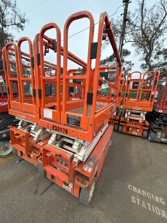 2019 Snorkel S3219E Scissor Lift