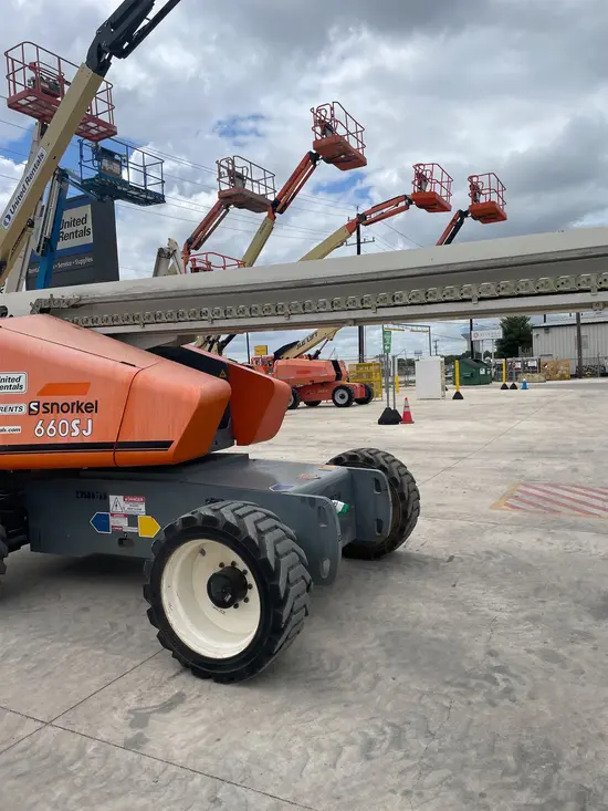 2019 Snorkel 660SJ Boom Lift