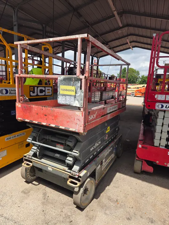 2017 Skyjack SJIII4632 Scissor Lift