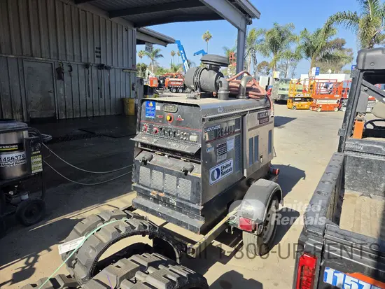 2021 Lincoln Electric VANTAGE 549 Welder