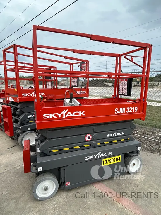 2018 Skyjack SJIII3219 Scissor Lift