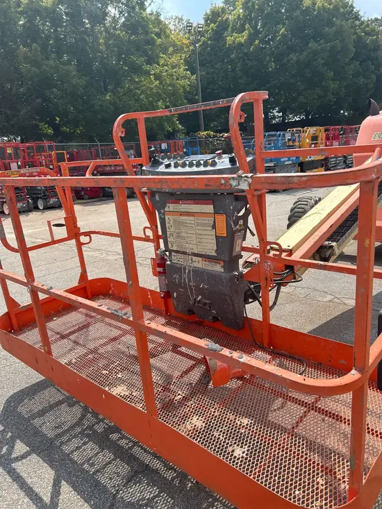2016 JLG 400S Boom Lift