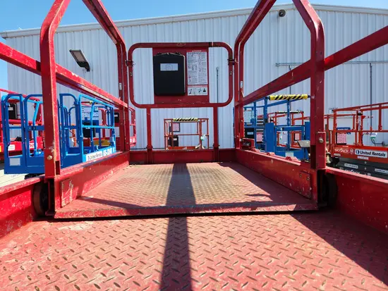 2017 MEC 4046SE Scissor Lift
