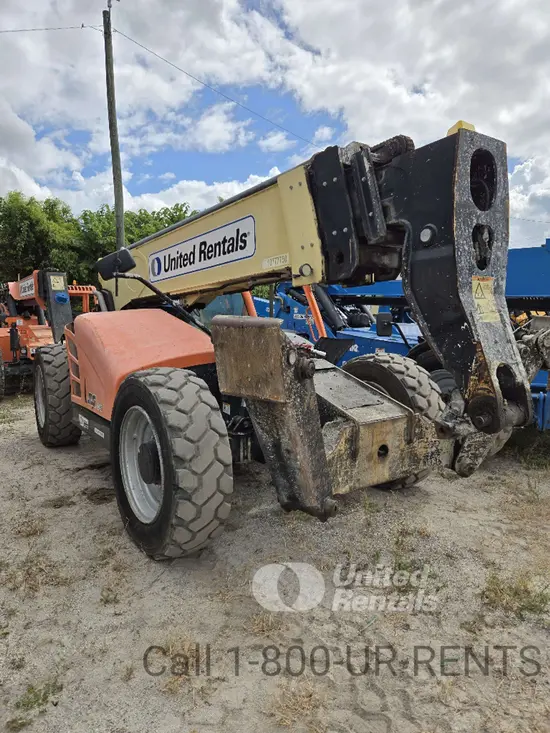 2018 JLG 1055 Forklift