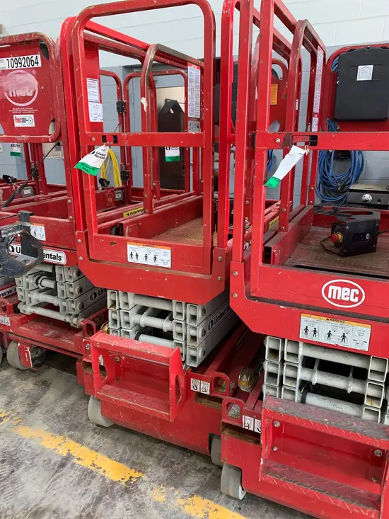 2019 MEC 1330SE Scissor Lift