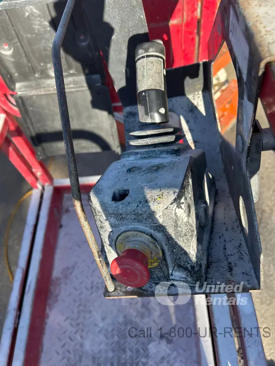 2018 MEC MICRO 19 Scissor Lift