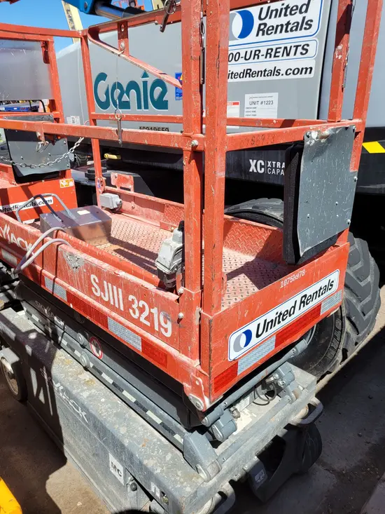 2018 Skyjack SJIII3219 Scissor Lift