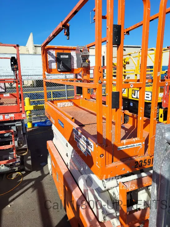 2019 Snorkel S3226E Scissor Lift