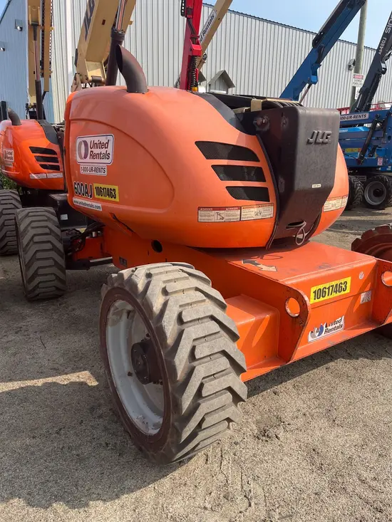 2017 JLG 600AJ Articulating Boom Lift