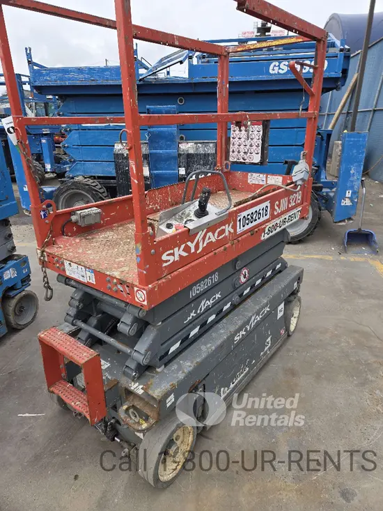 2017 Skyjack SJIII3219 Scissor Lift