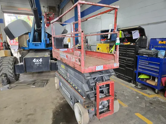 2017 Skyjack SJIII3226 Scissor Lift