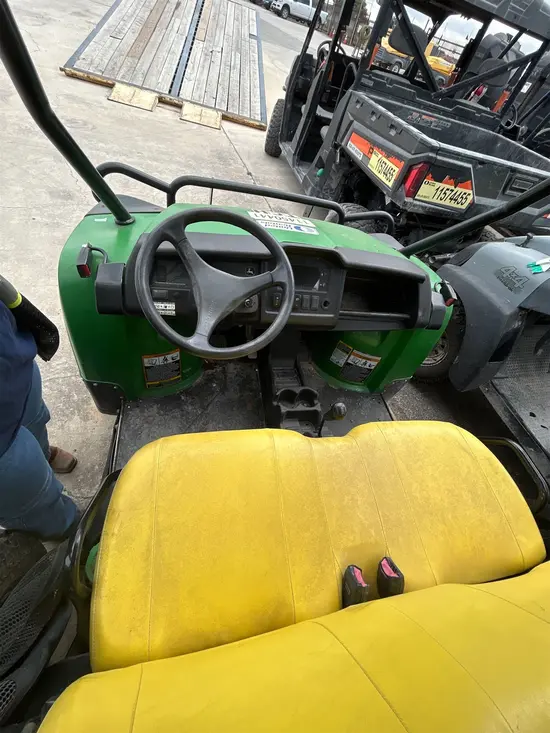 2022 John Deere XUV855M S4 Utility Vehicle