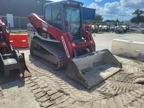 2022 Takeuchi TL12V2-CR Track Loader