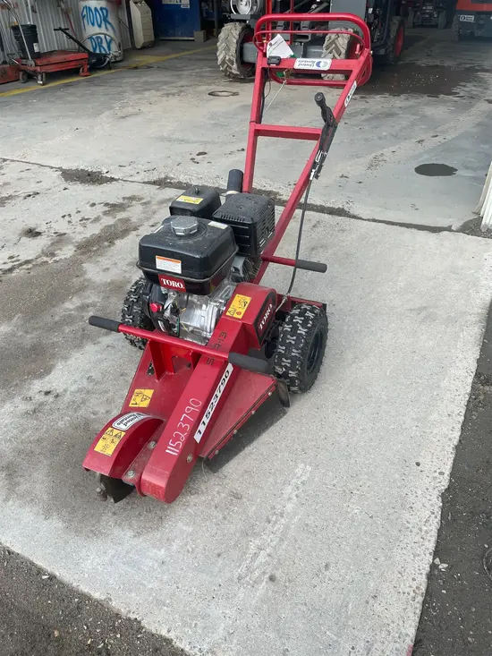 2022 Toro SGR-13 Chipper/Stumper