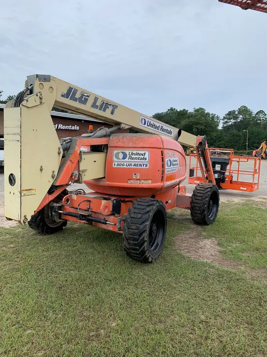2016 JLG 600AJ Articulating Boom Lift