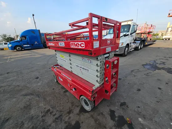 2018 MEC 4046SE Scissor Lift