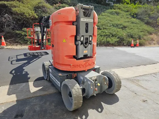 2017 Skyjack SJ30ARJE Articulating Boom Lift