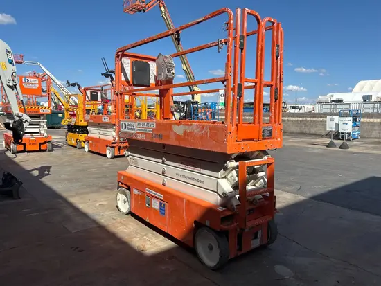 2019 Snorkel S3226E Scissor Lift