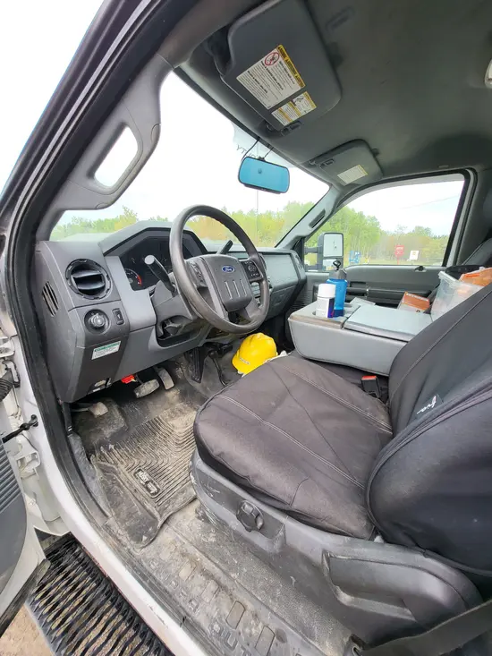 2015 Ford F550REGXLG4WD