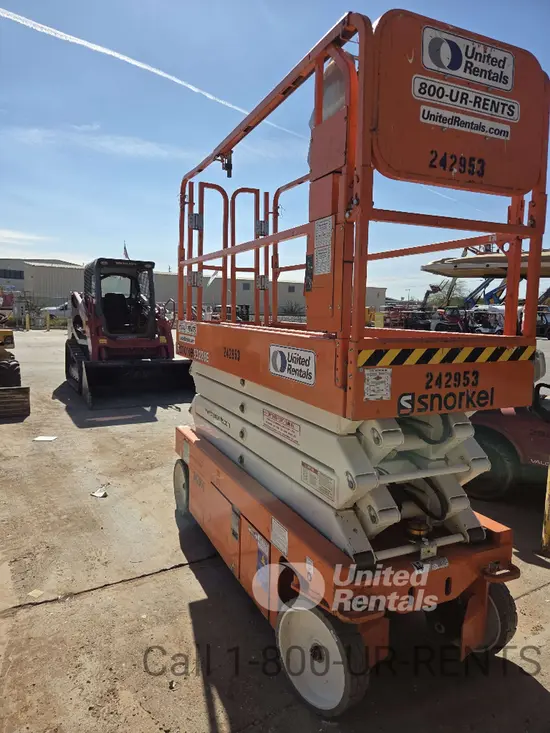 2020 Snorkel S3226E Scissor Lift
